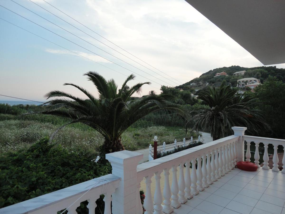 Vitaládes Virginia Apartments מראה חיצוני תמונה